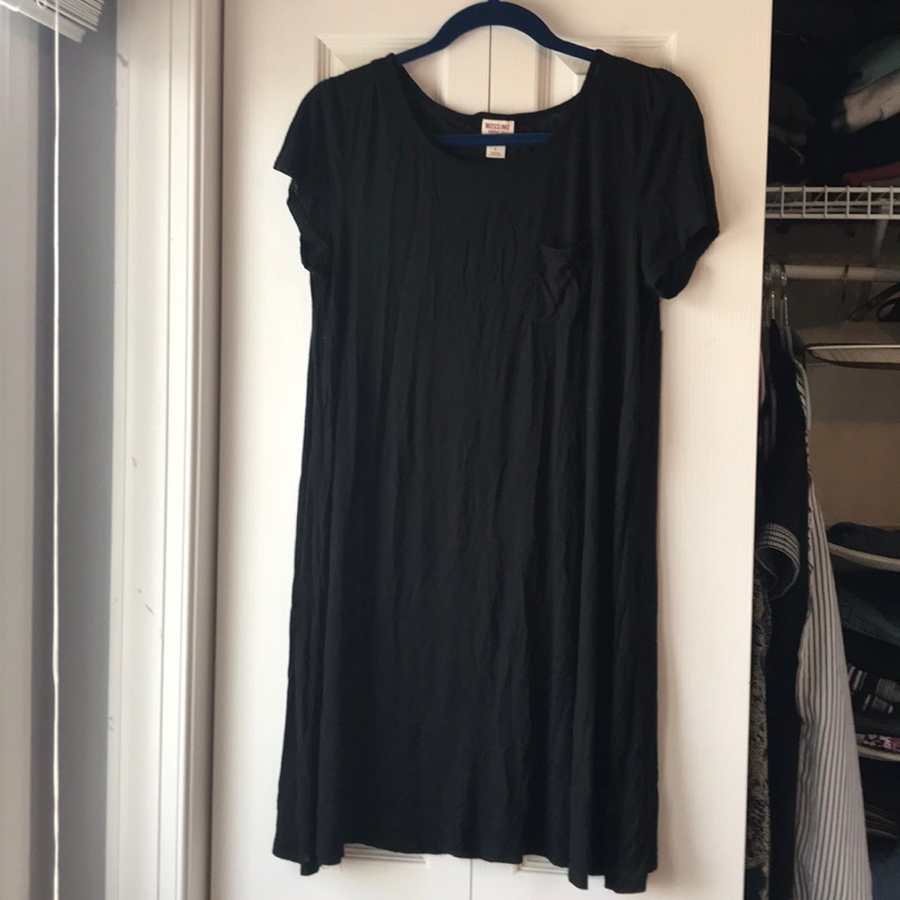 Black tee shirt dress